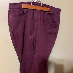 Burgundy stretch jeans